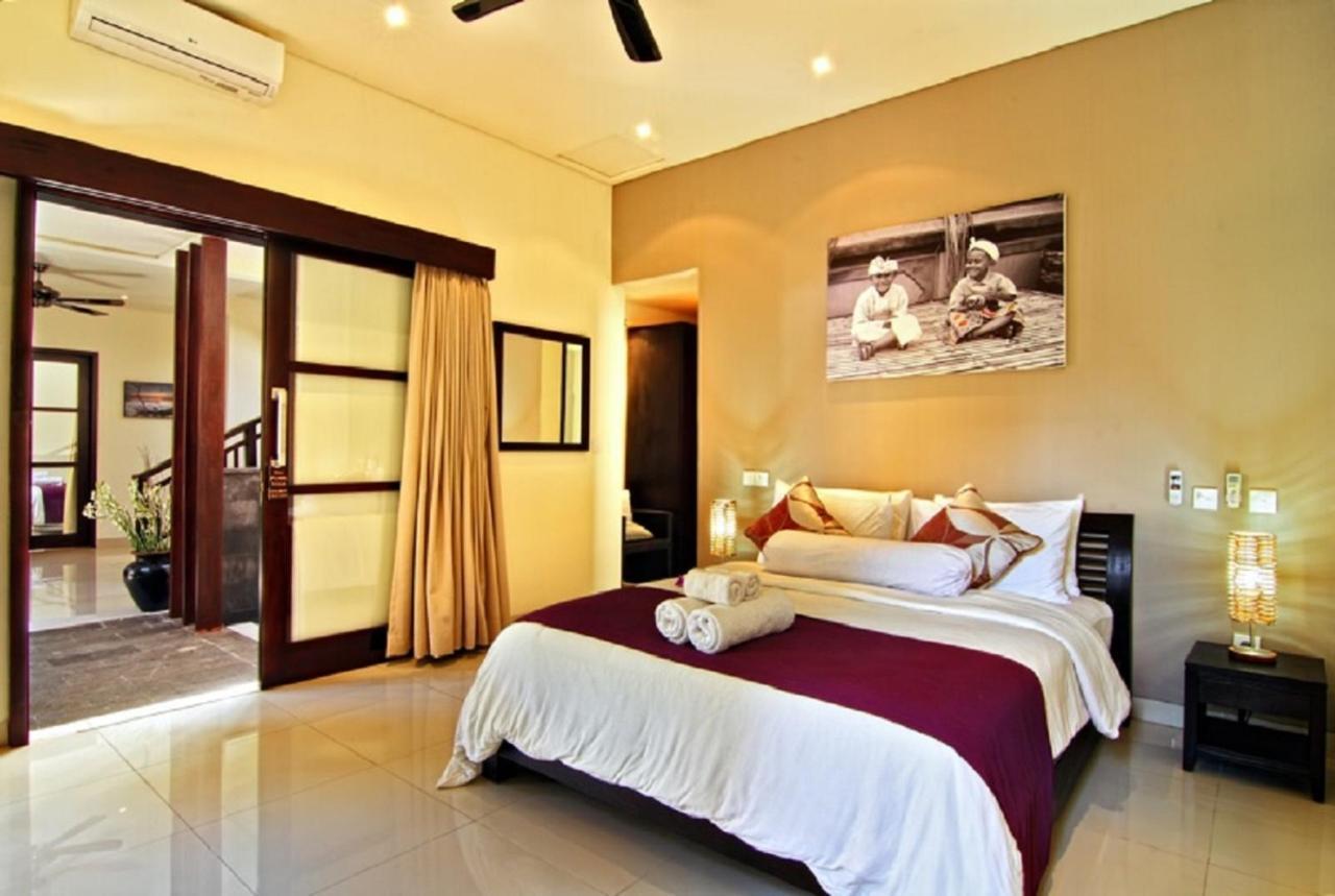 Gili Pearl Three Bedroom Villa กีลีตราวางัน ภายนอก รูปภาพ