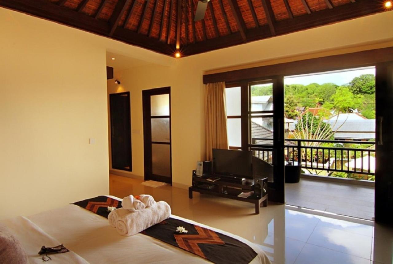 Gili Pearl Three Bedroom Villa กีลีตราวางัน ภายนอก รูปภาพ